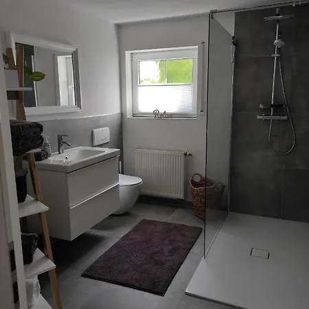 Ferienwohnung Daheim Апартаменты *